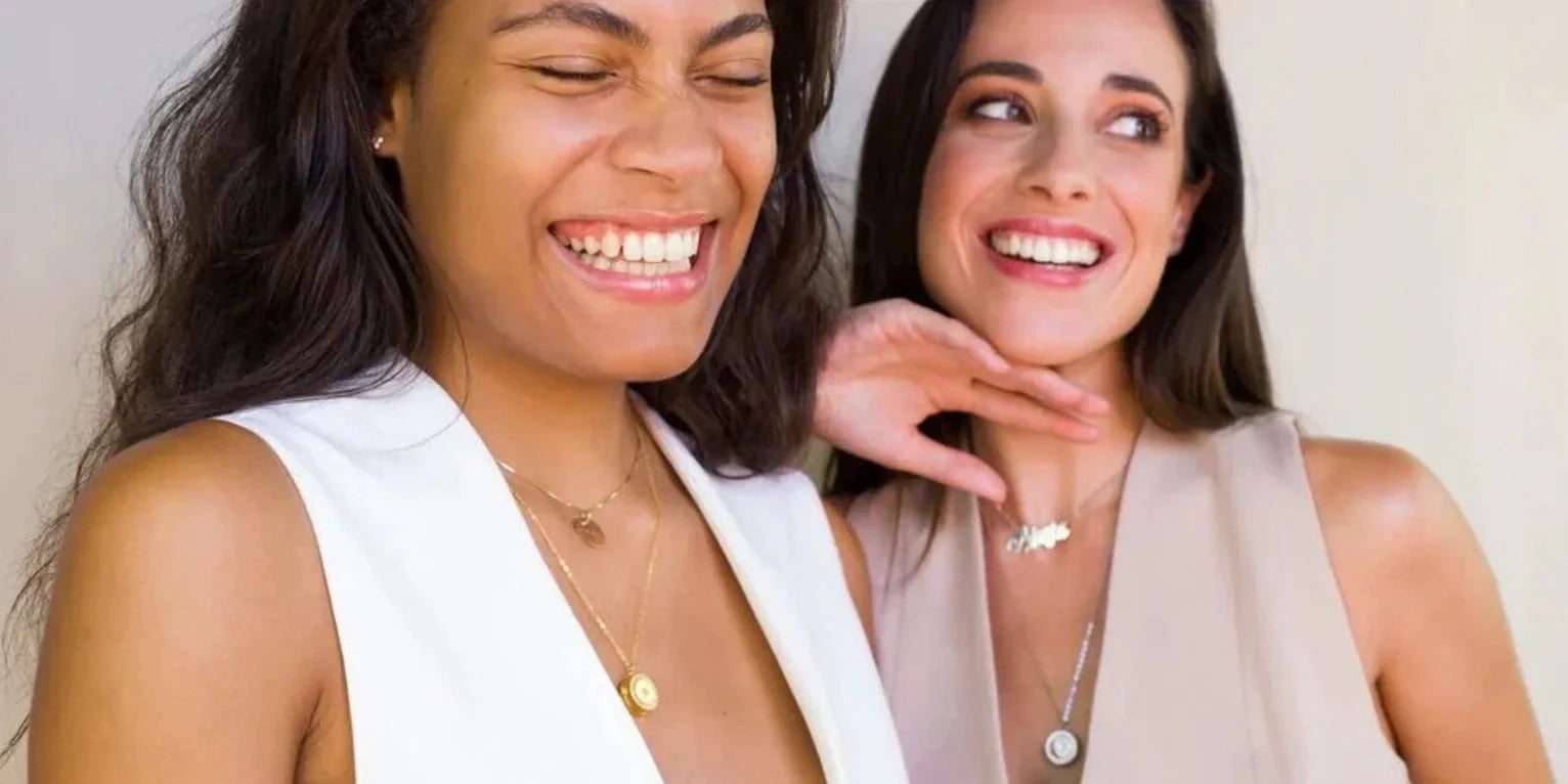 El significado de regalar joyas y el gesto que trasciende