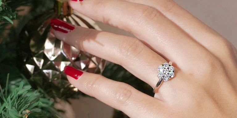 Ideas de joyas para regalar en Navidad
