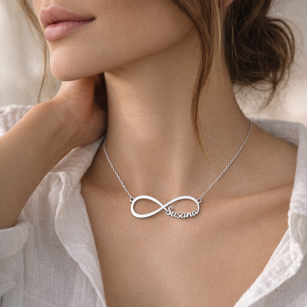 Collar Infinito de Plata 925 Personalizado - joya puesta | Customima