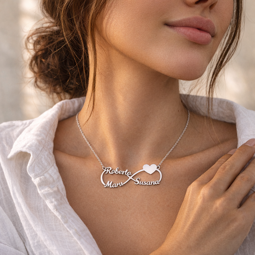 Collar Triple Corazón de Plata 925 Personalizado - joya puesta | Customima
