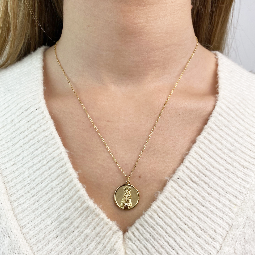 Medalla Virgen de los Desamparados en Plata de Ley 925