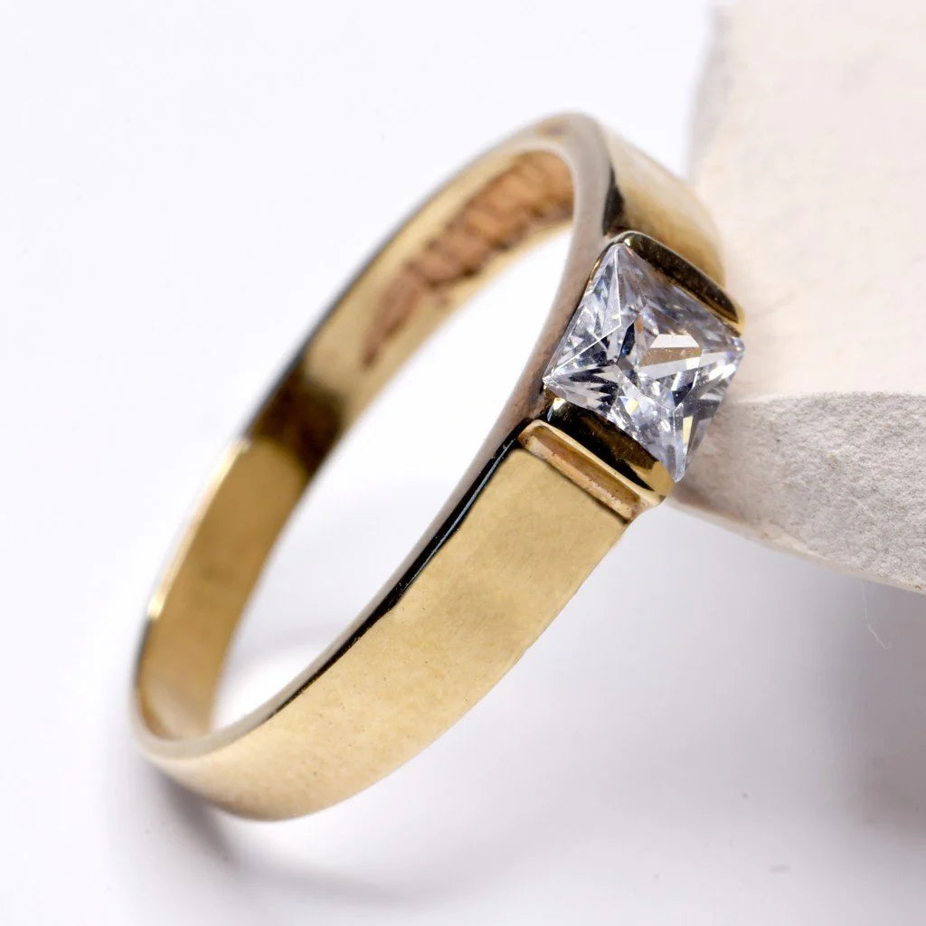 Anillo de Comunión de Oro con Circonita