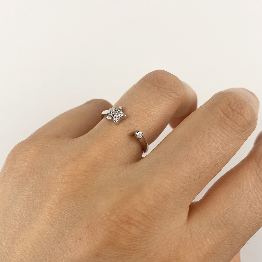 Anillo Estrella con Circonitas