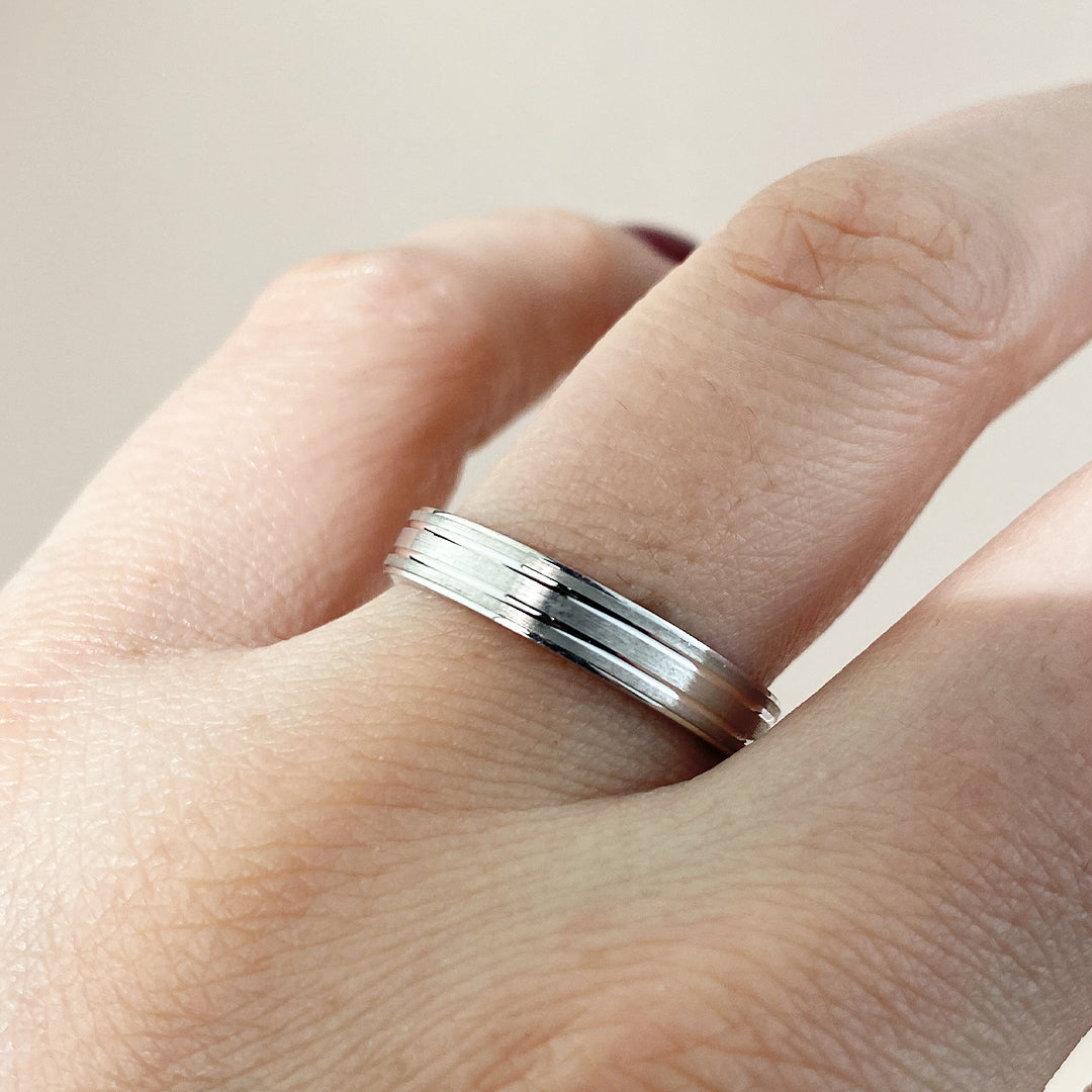 Alianza de Boda Mate Satinado Lineal