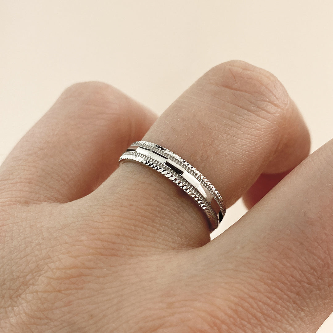 Alianza de Boda Facetada