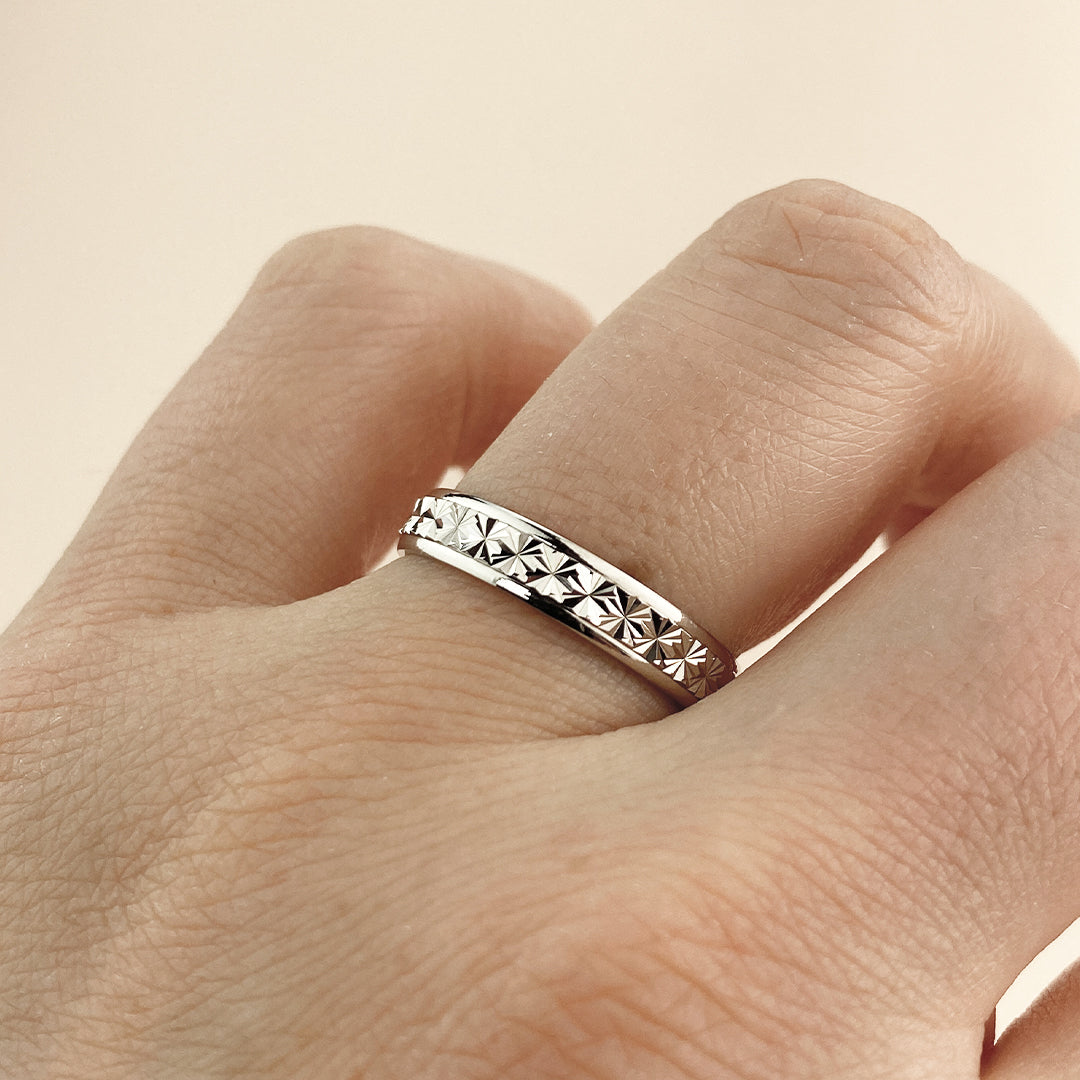 Alianza de Boda Diamantada