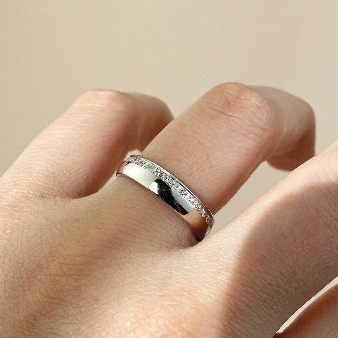 Alianza de Boda Media Caña 5mm Fila Circonita Plata