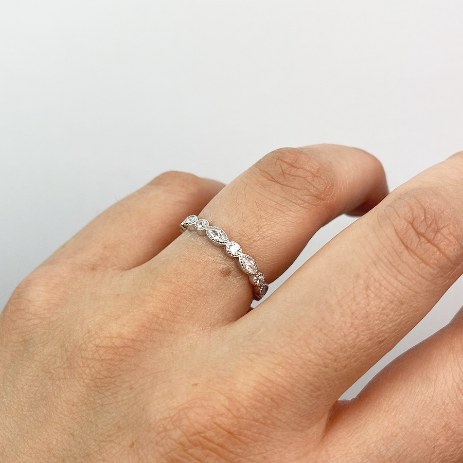 Anillo Époque Circonitas