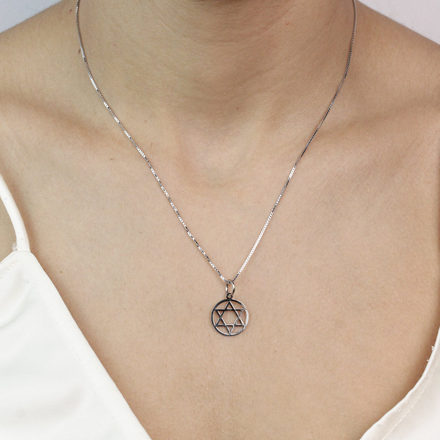 Cadena y Colgante Cruz de David