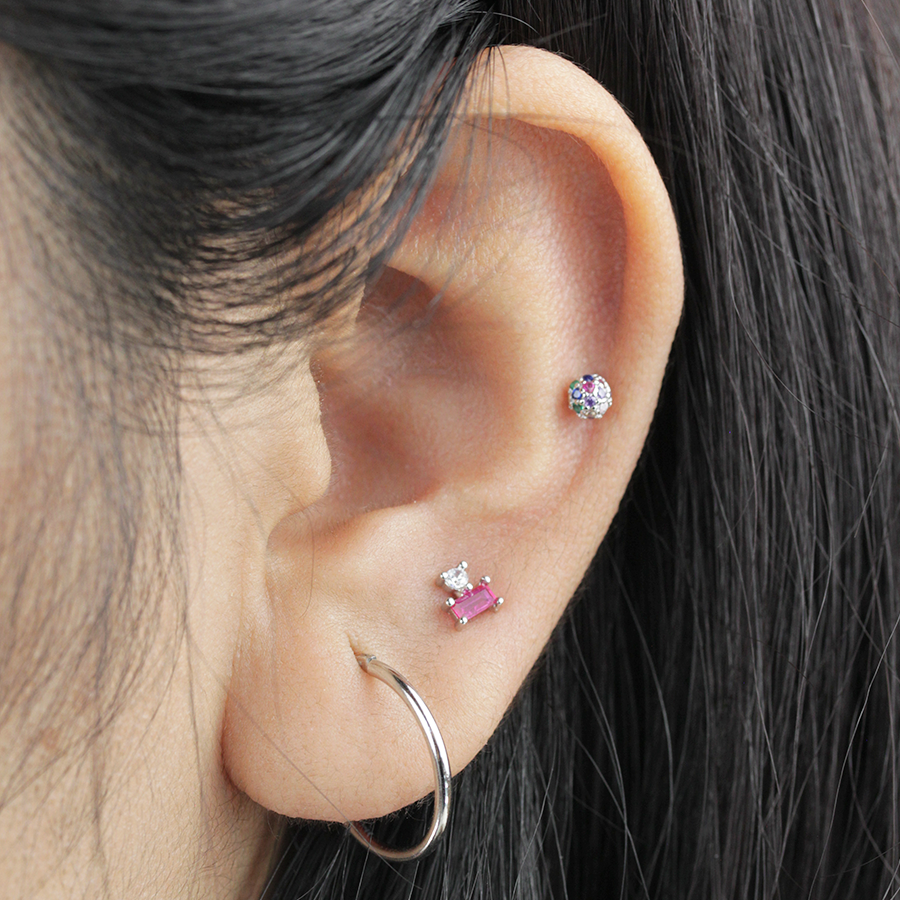 Piercing Baguette de Plata con Tonos Rosas