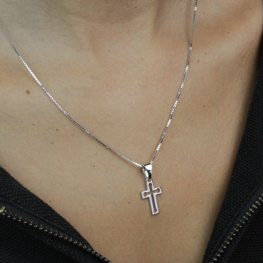 Colgante Cruz Calada de Plata 925