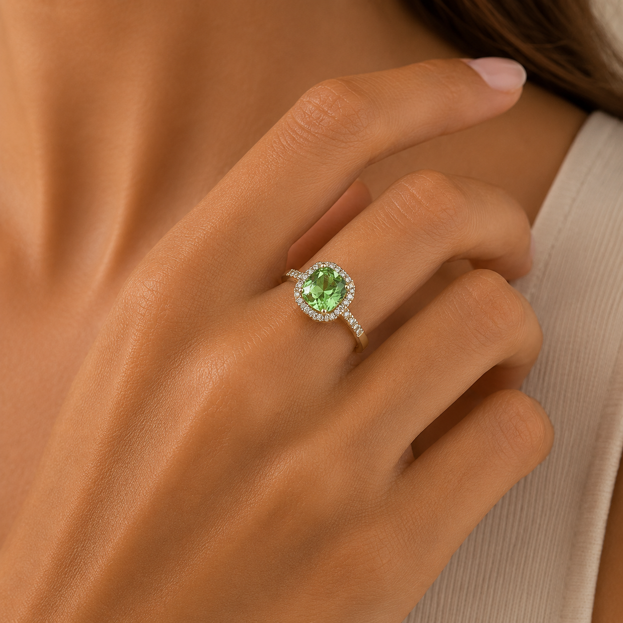 Anillo de Oro 9K con Circonita Paraíba Verde