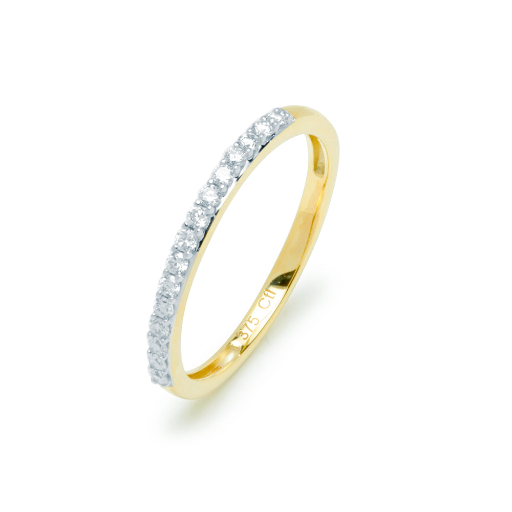 Anillo Media Alianza con Diamante de Laboratorio en Oro 9k