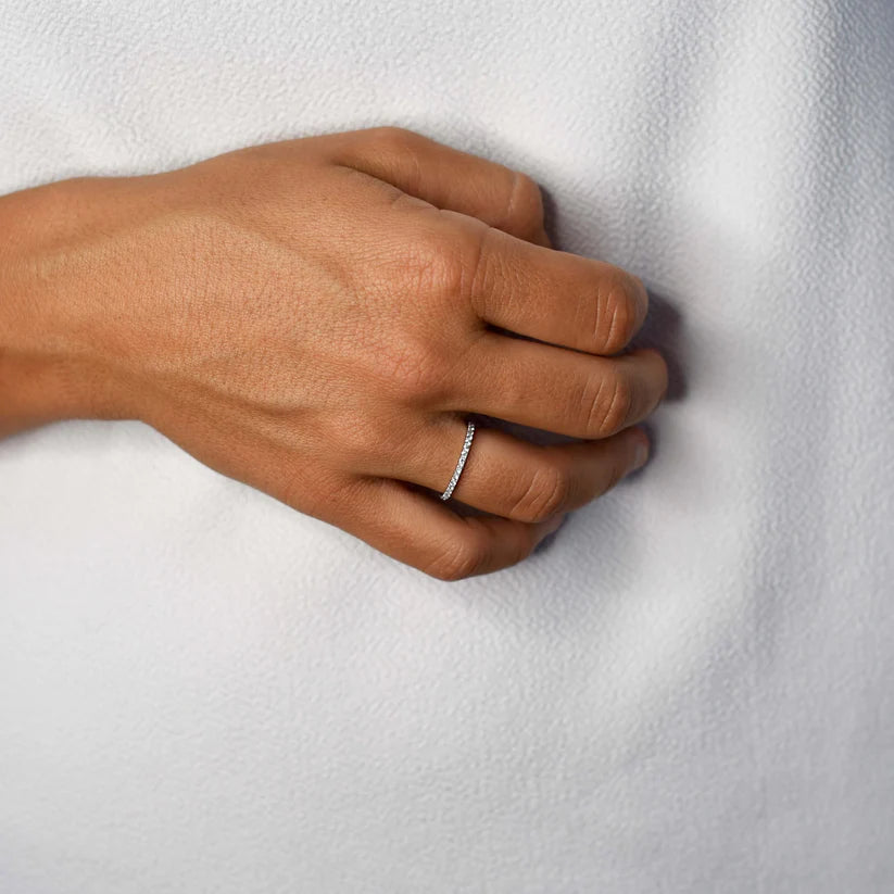 Anillo Diamantes Line 0,2ct.