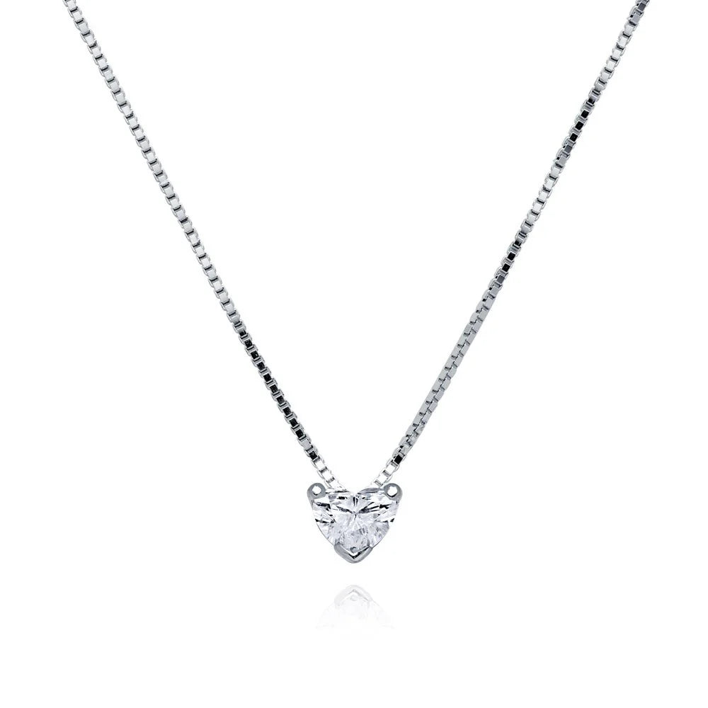 Collar Corazón de Oro 18K con Brillante de Laboratorio para Mujer