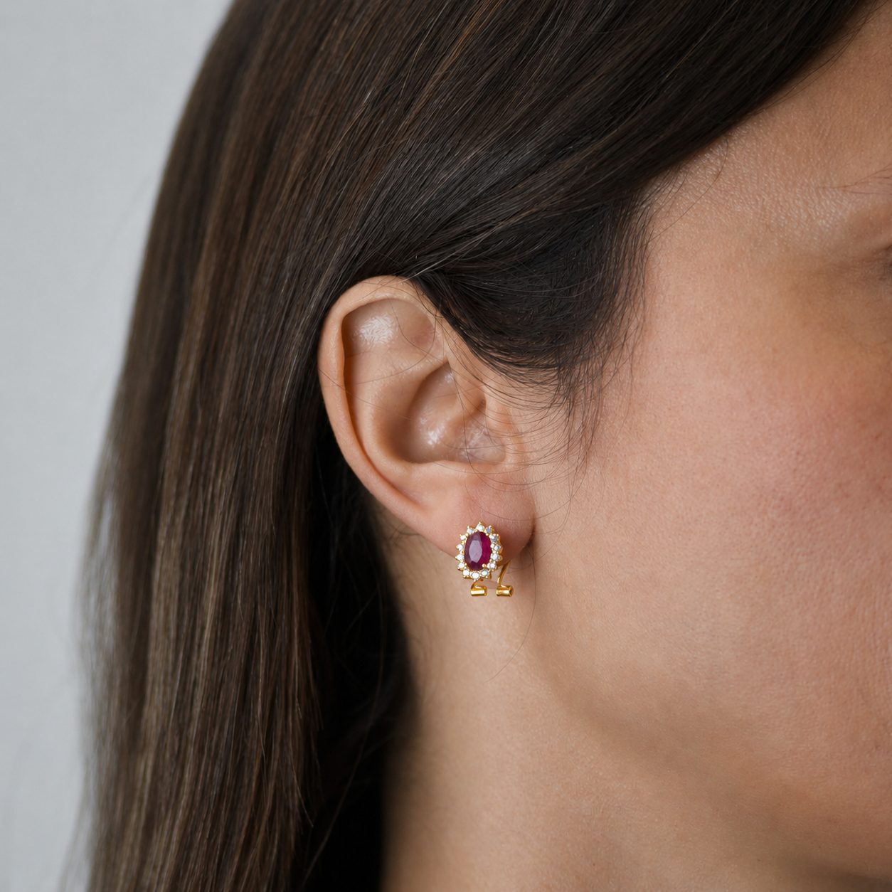 Pendientes de Oro 18K con Rubíes y Diamantes de Laboratorio para Mujer