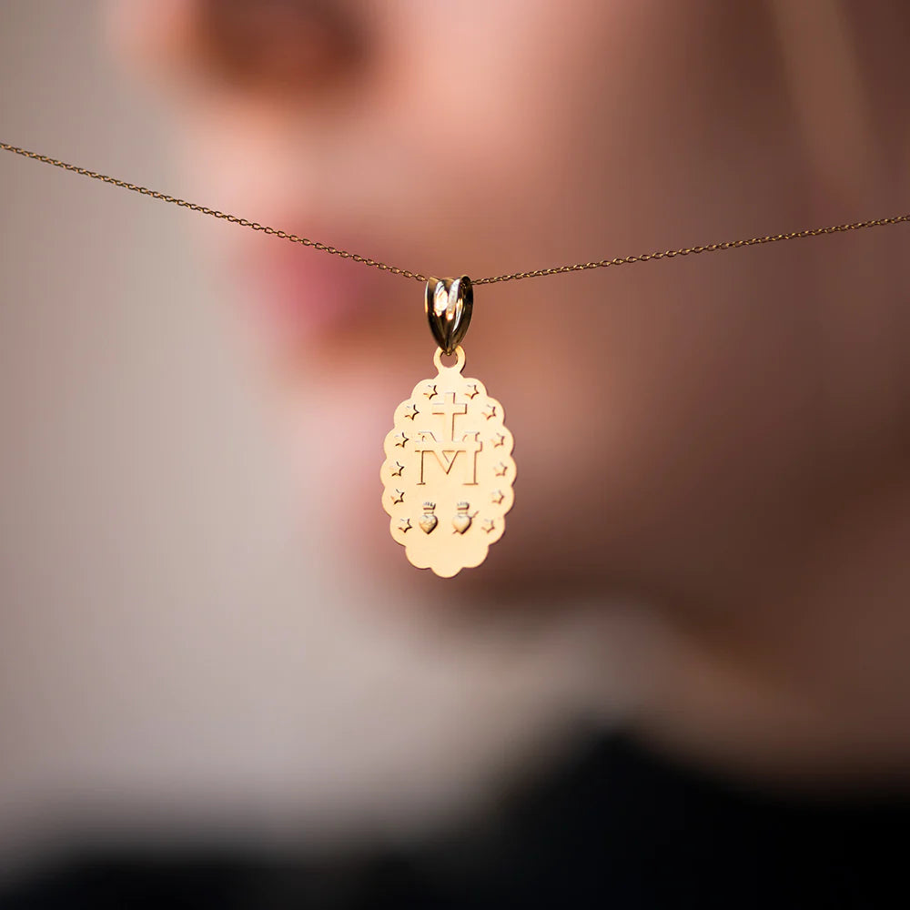Colgante Virgen de la Milagrosa de Oro 18K