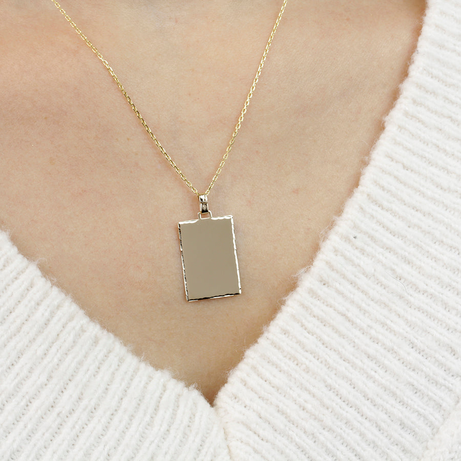 Colgante Tallado de Oro para Hombre Personalizado