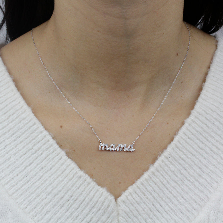 Collar con Diamante de Laboratorio en Oro 9k