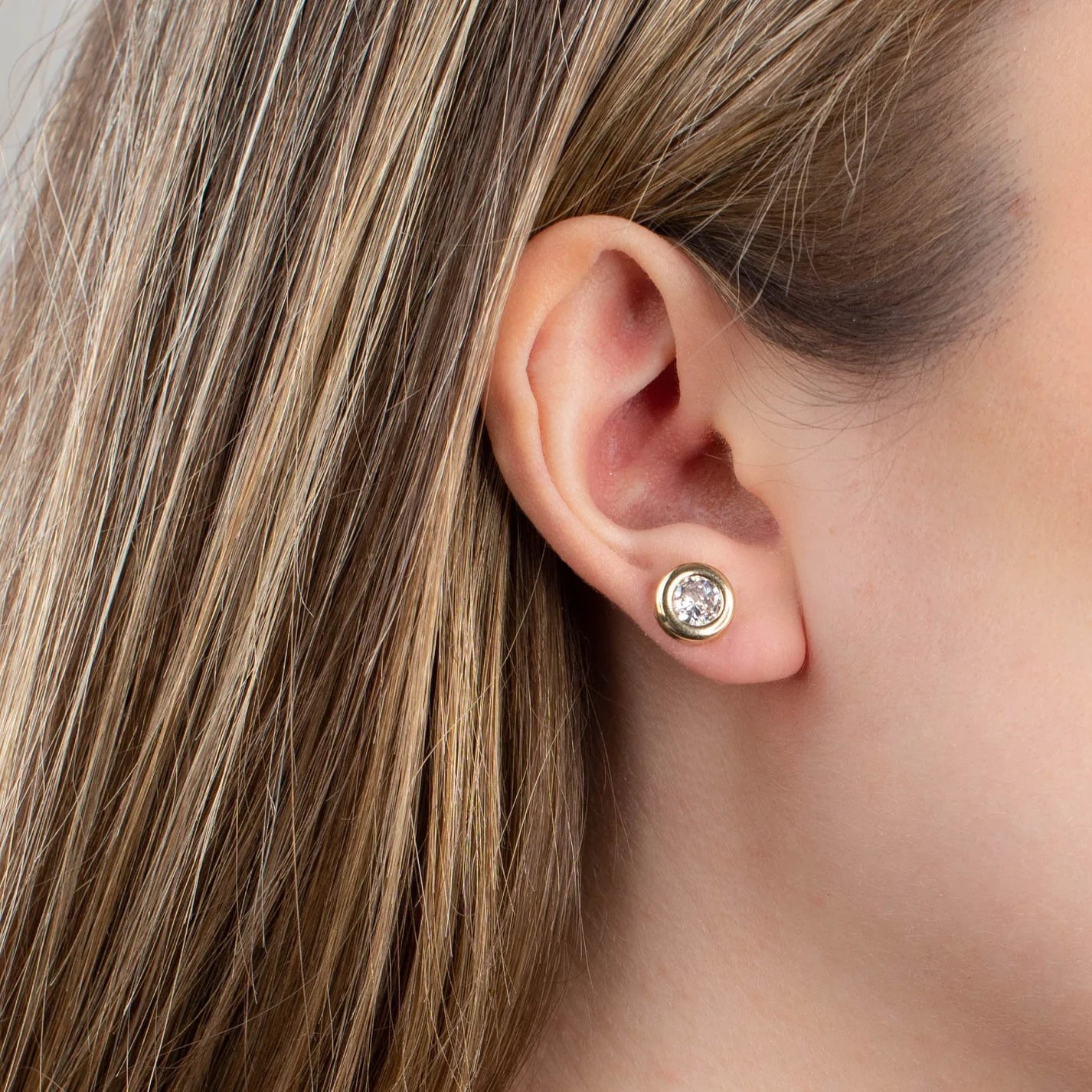 Pendientes Bisel de Oro con Circonita