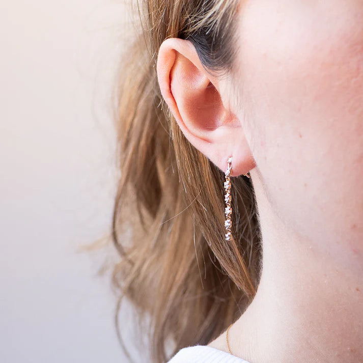 Pendientes Largos de Oro con Circonitas