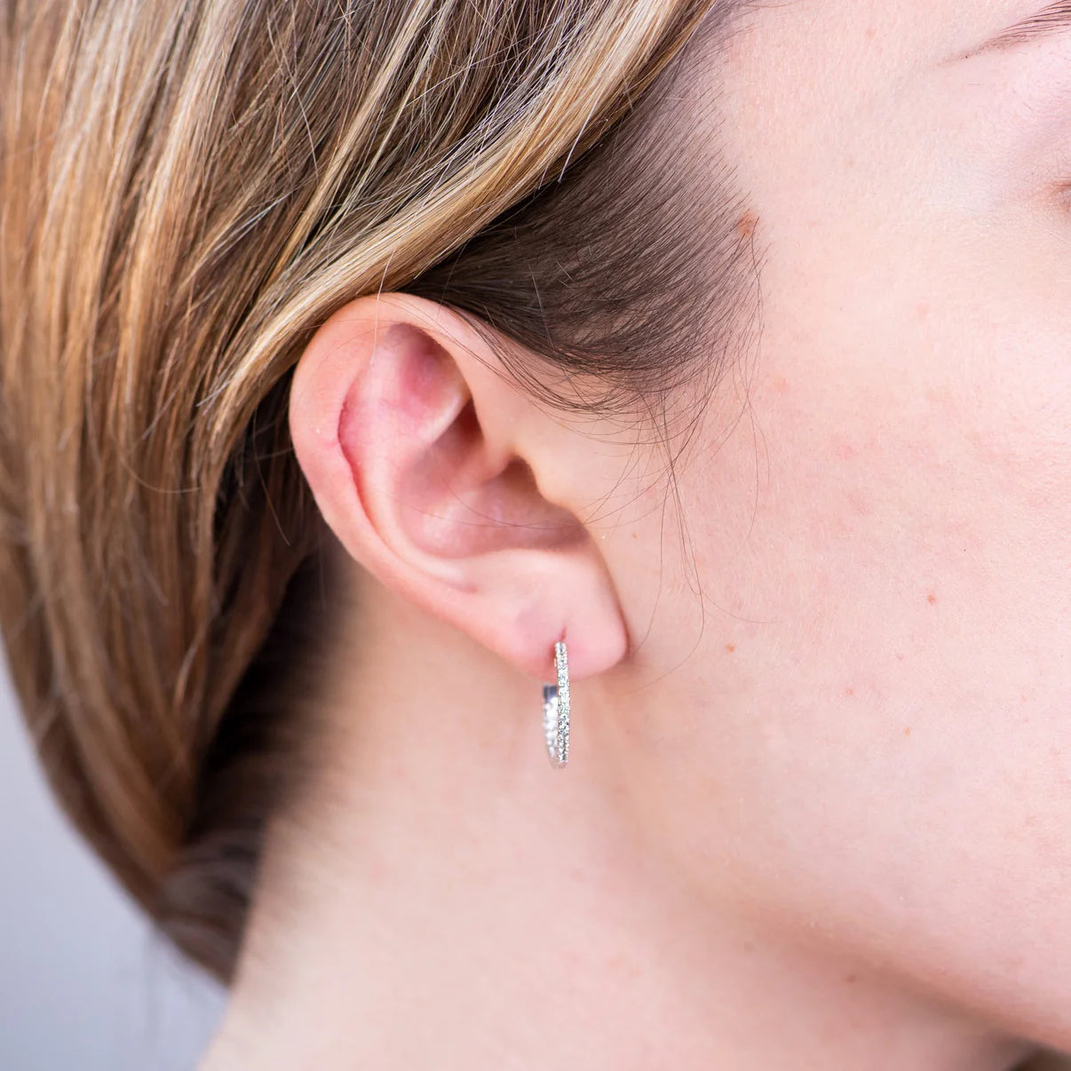 Pendientes Aro Dobles con Diamante de Laboratorio en Oro 18k