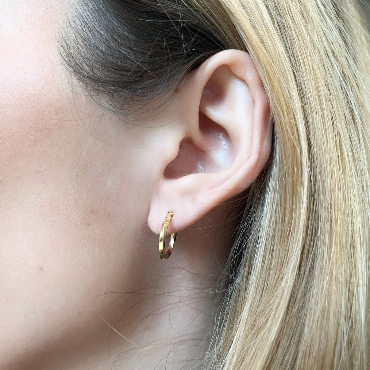 Pendientes Aro Cuadrado Rizados 10x1,8mm Oro