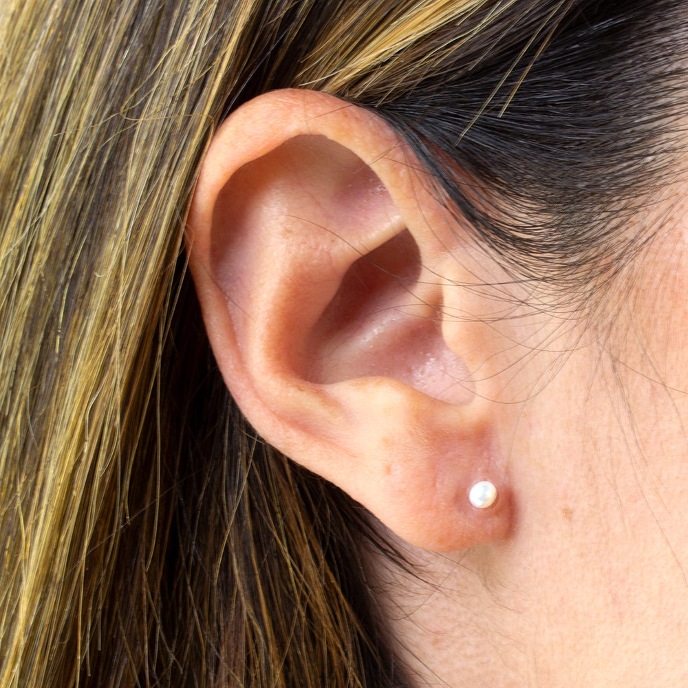 Pendiente Perla Rosca 4mm Plata