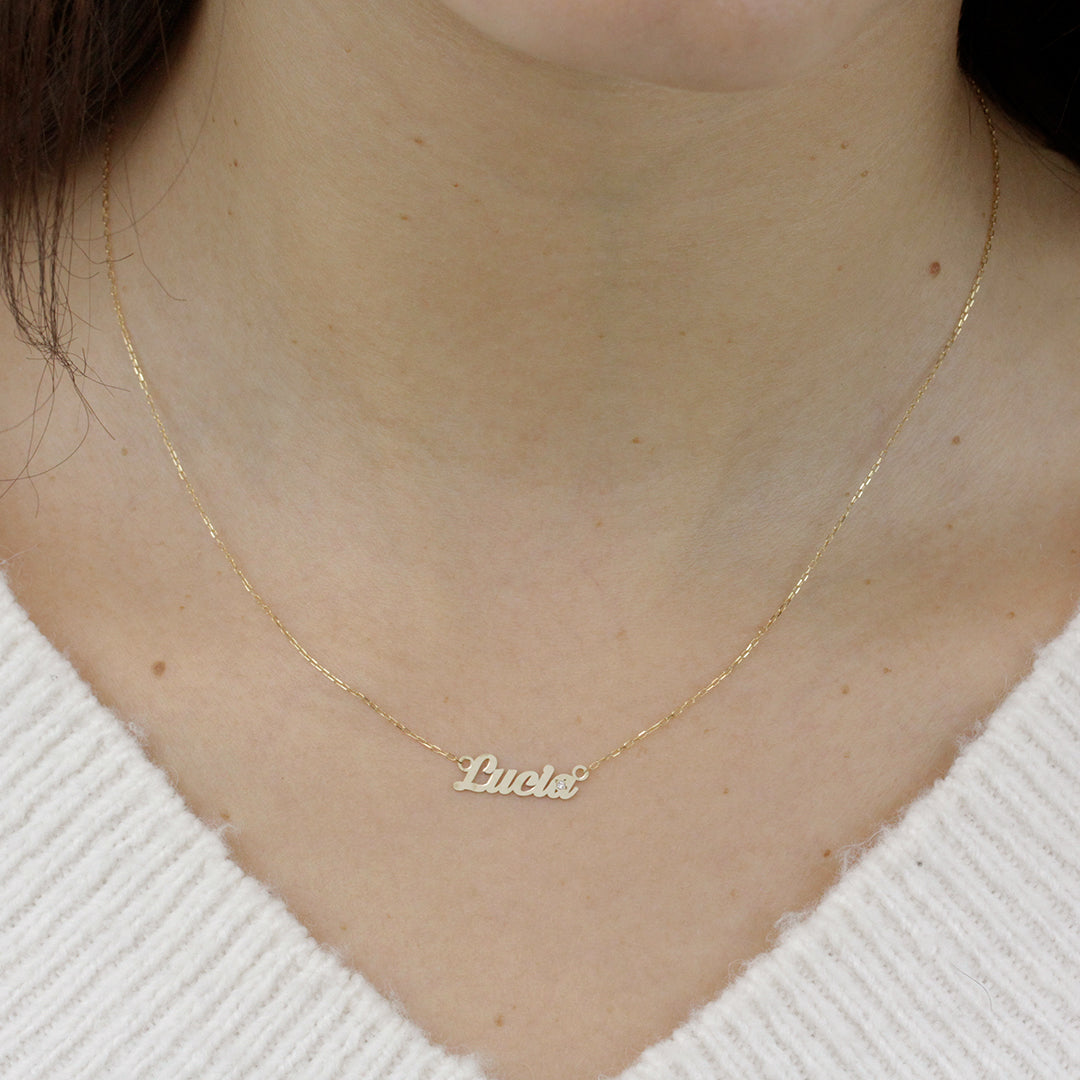 Collar Circonita de Oro 18K con Nombre Grabado