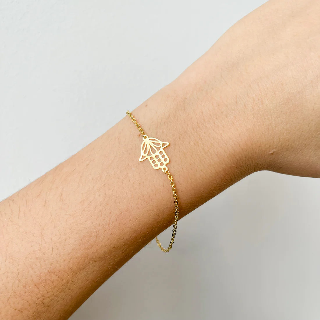 Pulsera Mano de Fátima Lisa de Oro 9K