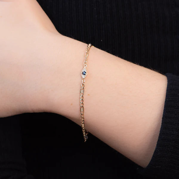 Pulsera Ojo Turco de Oro 9K con Nombre Grabado