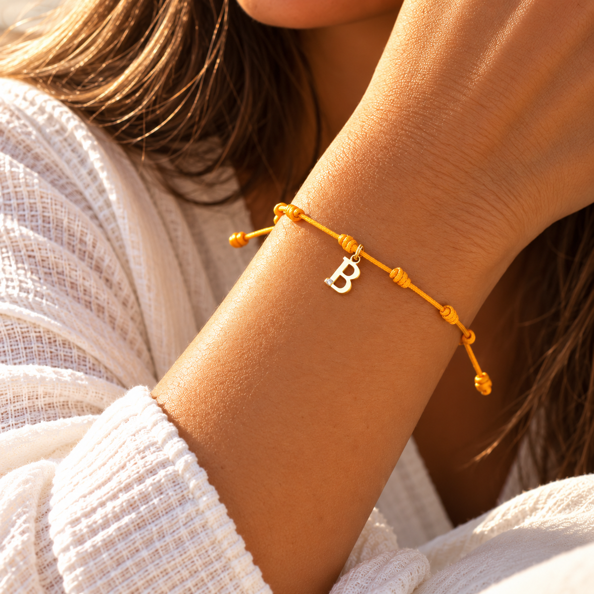 Pulsera 7 Nudos de Oro con Inicial Grabada
