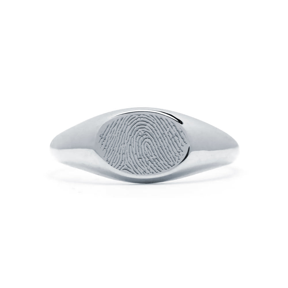 Anillo Sello Oval de Oro con Huella Grabada
