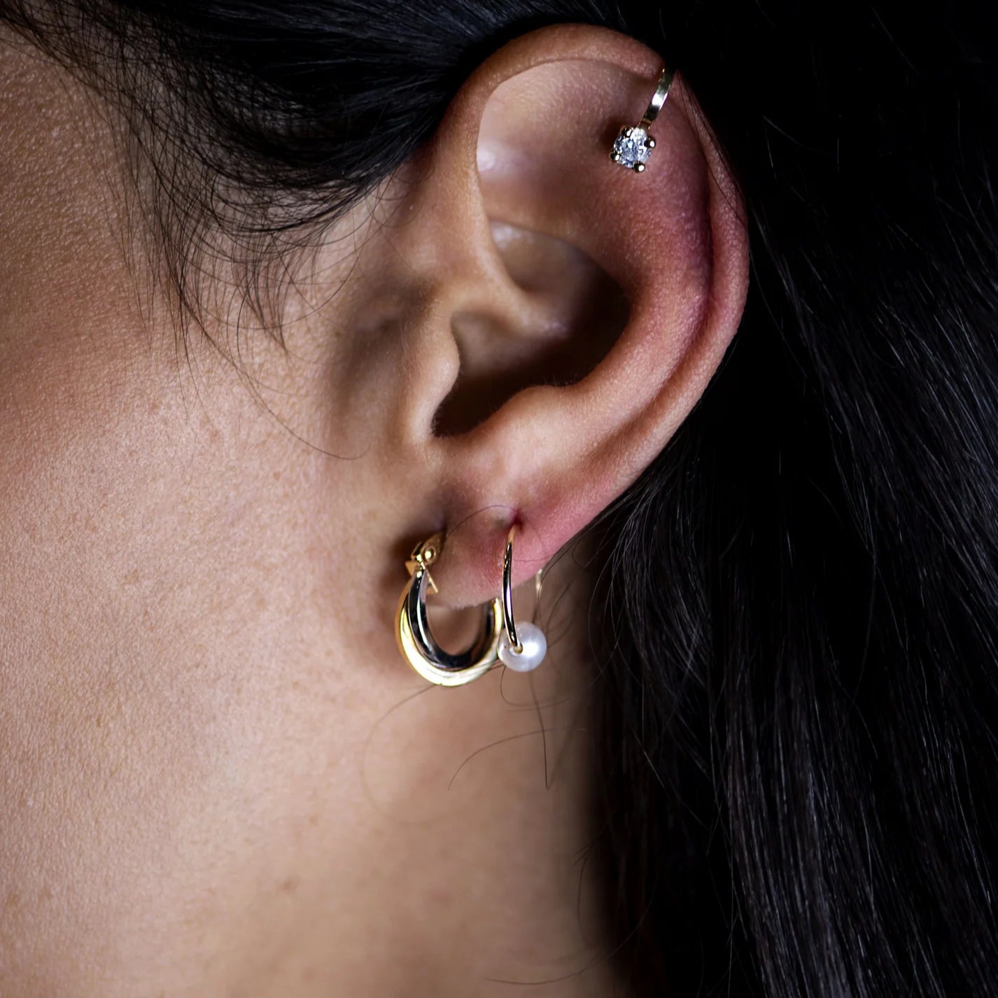 Pendientes Aro de Oro 18K con Perla