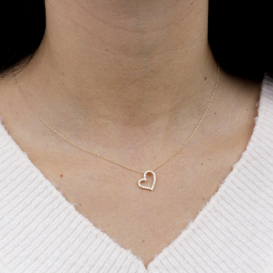 Collar Corazón con Diamante de Laboratorio en Oro 18k