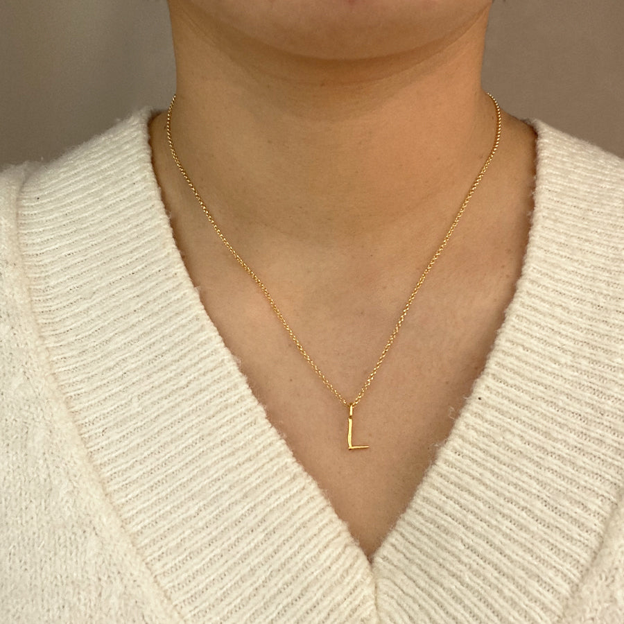 Collar Celine de Plata 925 con Inicial Grabada