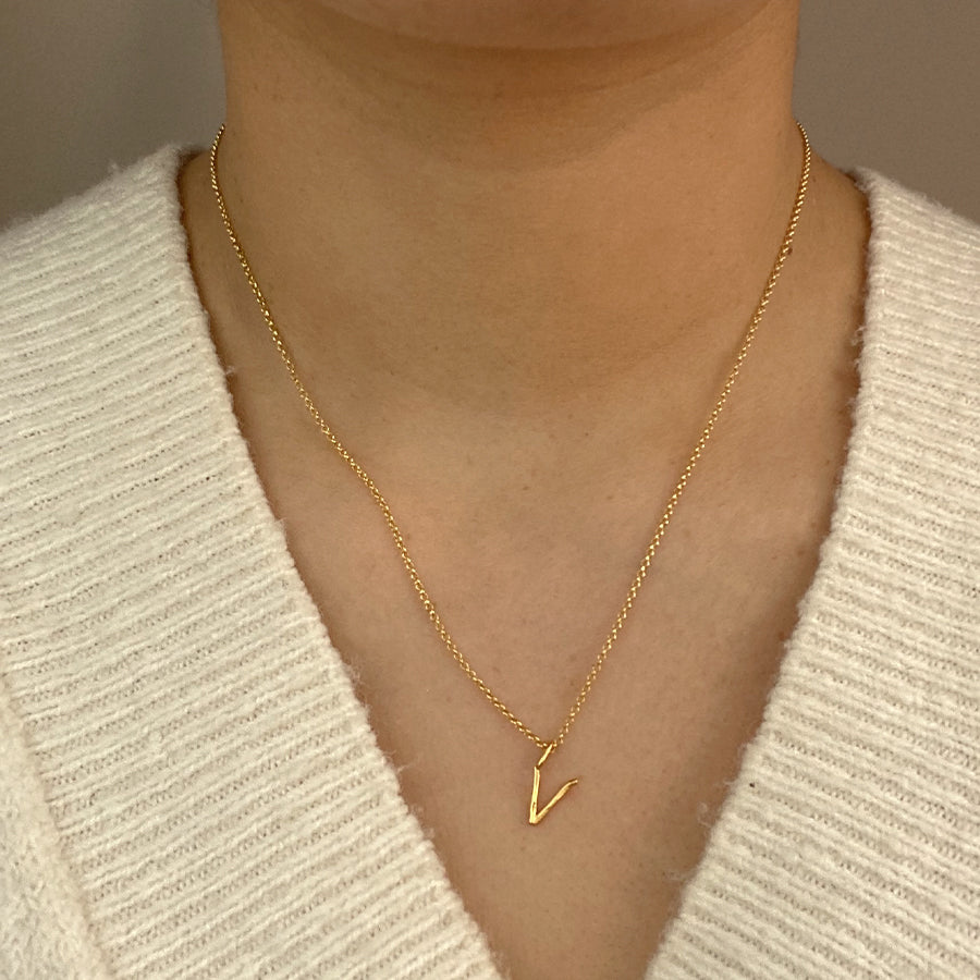 Collar Celine de Plata 925 con Inicial Grabada