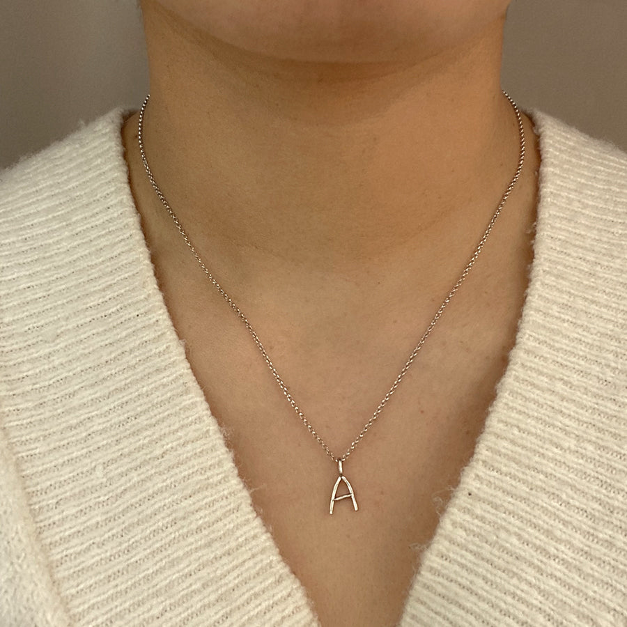 Collar con Inicial Celine