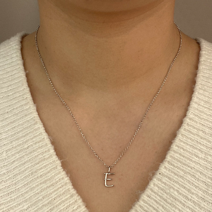Collar Celine de Plata 925 con Inicial Grabada