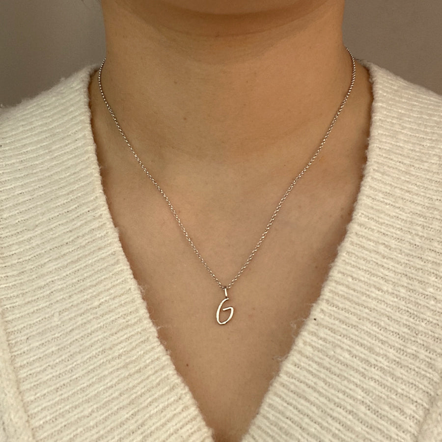 Collar Celine de Plata 925 con Inicial Grabada