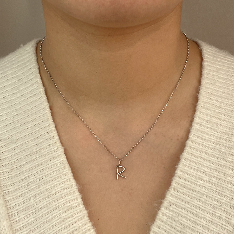 Collar Celine de Plata 925 con Inicial Grabada