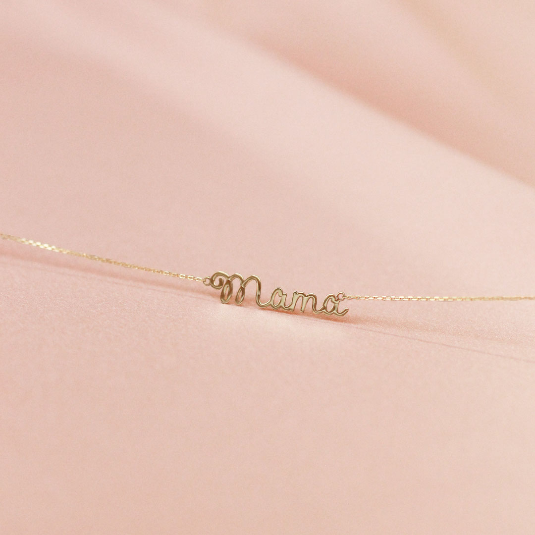 Collar Mamá Caligrafía