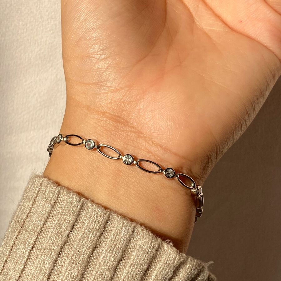 Pulsera Oval y Círculos