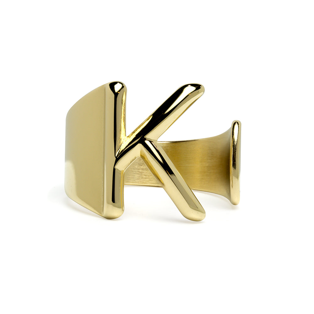Anillo de Acero con Inicial Grabada