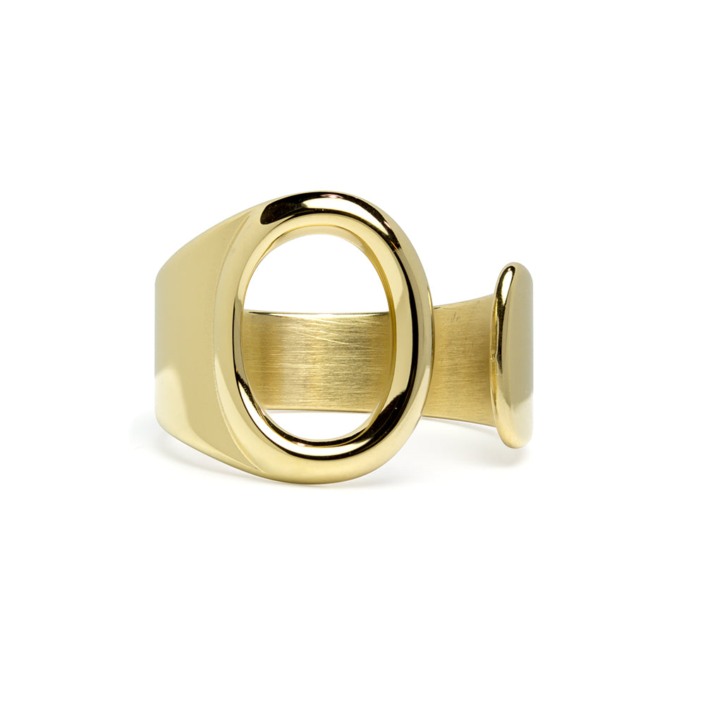 Anillo de Acero con Inicial Grabada