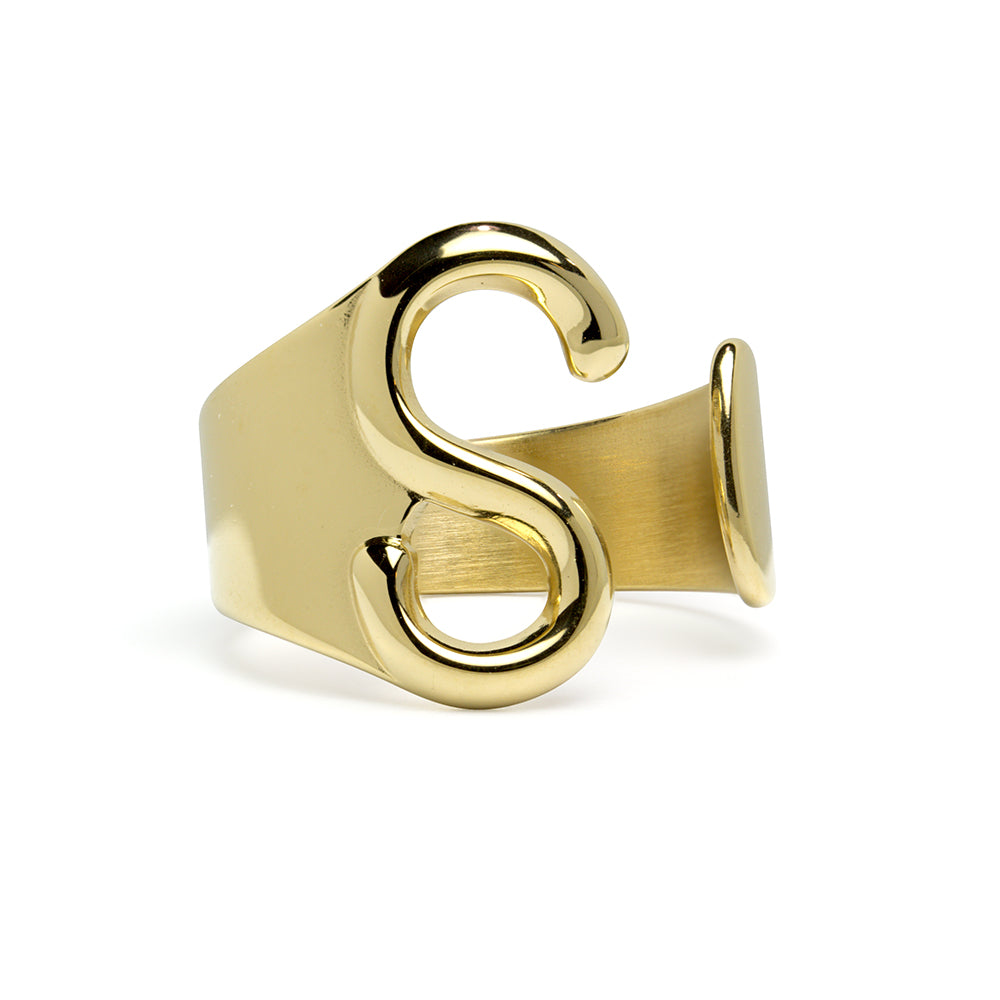 Anillo de Acero con Inicial Grabada