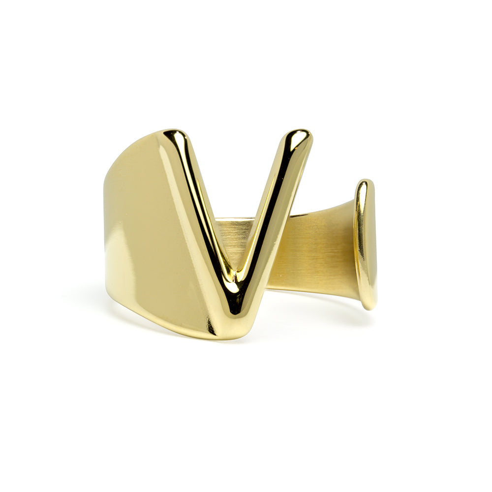Anillo de Acero con Inicial Grabada