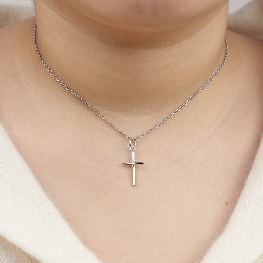 Colgante Cruz Tubo Lisa Pequeña de Plata 925
