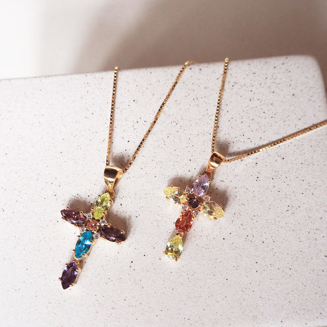 Collar Cruz Colores Lilas de Plata 925