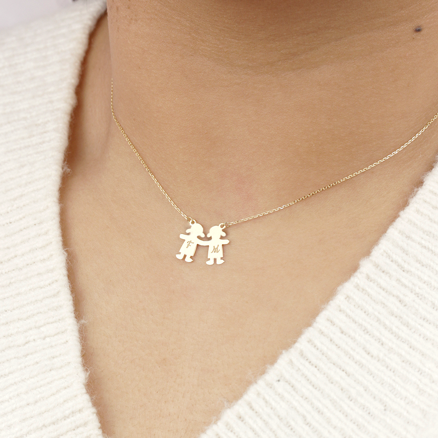 Collar de Oro 18K con Nombres de Niños